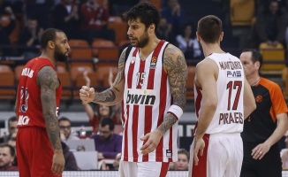 Georgios Printezis bir yıl daha Olympiakos'da