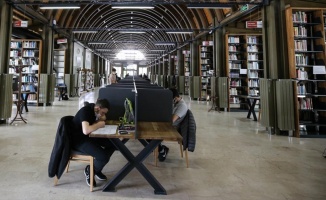 Kütüphaneler normalleşme süreci çerçevesinde kapılarını yeniden açtı