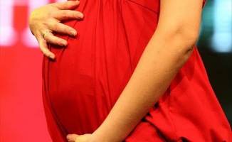 Uzmanından yeni normal dönemde hamilelere öneriler
