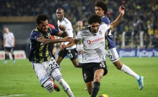 Beşiktaş evinde iyi, Fenerbahçe deplasmanda kayıp