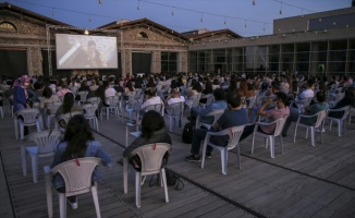 CerModern açık hava sahnesini sanatçılara ücretsiz açıyor