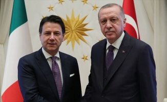 Cumhurbaşkanı Erdoğan ile İtalya Başbakanı Conte telefonda görüştü