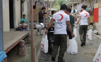 Türk Kızılay yurt içinde ve 16 ülkede kurban kesimlerine başladı