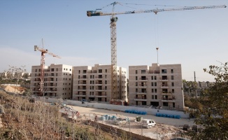 Yahudi yerleşimciler Batı Şeria&#039;da ele geçirdikleri alanda inşaata başladı
