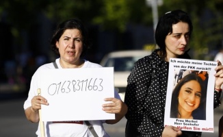 Almanya&#039;da kızı PKK tarafından kaçırılan anne Alman devletine karşı dava açıyor