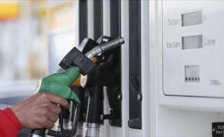 Benzine 21 kuruş zam