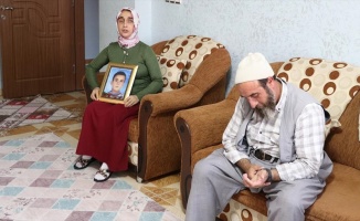 Çocukları 10 yaşındayken teröristlerce kaçırılan Siirtli ailenin 15 yıldır gözyaşı dinmedi