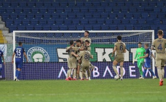 Fenerbahçe sezonun ilk maçında kazandı