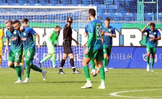 Çaykur Rizespor 3 puanı 5 golle aldı