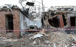 Ermenistan, Azerbaycan'daki şehirlere saldırılarını sürdürüyor