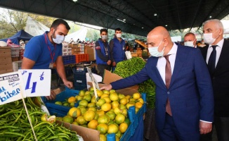 Keçiören Belediyesi, Kuşcağız ve Ayvalı semt pazarlarını hizmete açtı