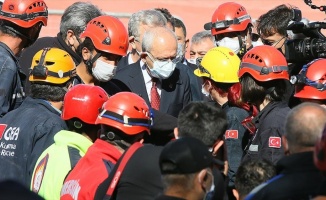 CHP&#039;den Bahçeli&#039;nin Kılıçdaroğlu&#039;nun İzmir ziyaretine ilişkin açıklamalarına yanıt: Suçlamalar gerçeklikten kopuk