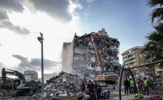 İzmir&#039;de 214 &#039;acil yıkılacak&#039; bina tespit edildi