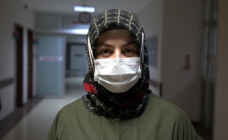 Kovid-19&#039;u yenen hemşireden uyarı: Boğularak ölmek istemiyoruz diyen çok hastamız oluyor