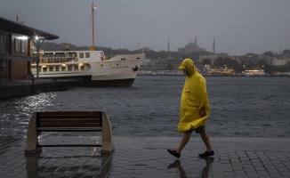 Marmara'nın doğusu ile İstanbul'da aralıklı sağanak bekleniyor