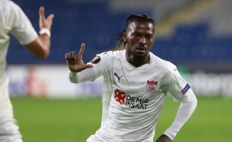 Sivasspor'un Avrupa'da gol yükünü Kayode omuzluyor
