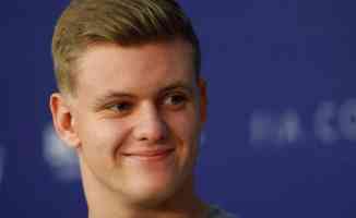 Mick Schumacher Formula 2'de şampiyon oldu