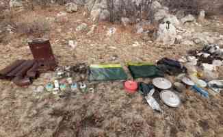 Malatya&#039;da kırsal alanda teröristlere ait malzemeler bulundu