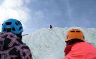 Palandöken&#039;in &#039;buz dağı&#039; adrenalin tutkunlarına ev sahipliği yapıyor