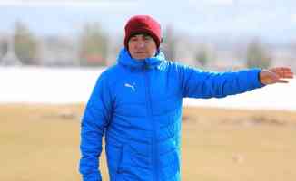 Sivasspor Teknik Direktörü Rıza Çalımbay&#039;dan taraftara güvence