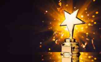 Aksa Enerji, The One Awards&#039;da “Yılın En İtibarlısı“ ödülünü kazandı