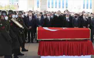 Eski başbakanlardan Yıldırım Akbulut son yolculuğuna uğurlandı