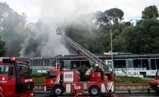 Üsküdar&#039;da kafede çıkan yangın söndürüldü