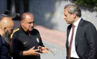 Galatasaray&#039;da başkan Burak Elmas, Fatih Terim ile bir araya geldi