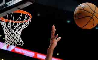 NBA&#039;de konferans finaline yükselen ilk takım Phoenix Suns oldu