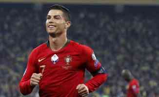 Portekizli yıldız futbolcu Ronaldo EURO 2020&#039;de yeni rekorlar peşinde