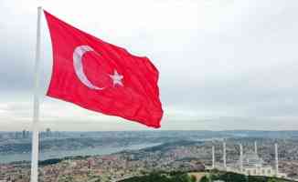 Türkiye&#039;nin en büyük bayrakları İstanbul Boğazı&#039;nın iki yakasında dalgalanacak