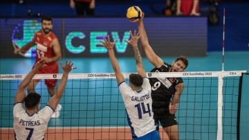 A Milli Erkek Voleybol Takımı, Yunanistan'ı 3-1 yendi