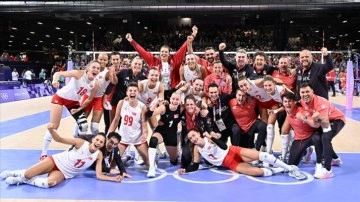 A Milli Kadın Voleybol Takımı, Paris 2024 yarı finalinde yarın İtalya ile karşılaşacak