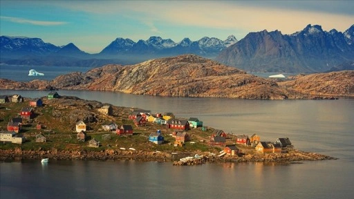 AB'nin savunma yetkilisi, ABD ile süren Grönland tartışmasında Danimarka'ya destek verdi