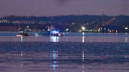 ABD'deki uçak kazası sırasında kule personel sayısının yetersiz olduğu belirtildi