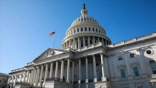 ABD'de Kongre yarışında Senato'da Cumhuriyetçiler, Temsilciler Meclisi'nde Demokratla