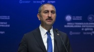 Adalet Bakanı Abdulhamit Gül: Enkaz altından Buse kızımız çıkarılıyor
