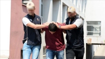 Adana'da saklandığı evde operasyonla yakalanan FETÖ'nün &quot;mahrem imamı&quot; tutuklandı