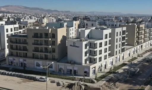 Adıyaman'da afetzedeler için yapılan binaların inşası sürüyor