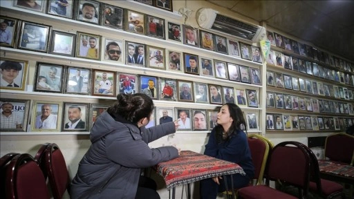 Adıyaman'da hayatını kaybedenlerin anısının "yaşatıldığı" çayevi buluşma noktası oldu