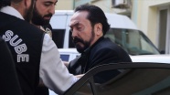 Adnan Oktar yarın hakim karşına çıkacak