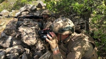 MİT bilgi verdi! Ağrı'da Eren Abluka-10 Şehit Jandarma Uzman Çavuş Çetin Ak Operasyonu başlatıldı