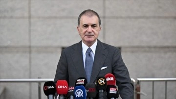 AK Parti Sözcüsü Çelik: UEFA’nın bu kararı, futbolun üzerine siyasi baskı gölgesi düşürmüştür