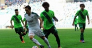 Akhisar, Bursa&#39;dan 3 puanı 2 golle çıkardı