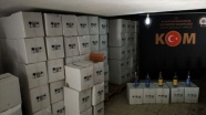 Alanya&#039;da yılbaşı öncesinde 2 bin 484 şişe kaçak ve sahte içki ele geçirildi