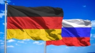 Alman hükümeti iki Rus diplomatı sınır dışı etme kararı aldı