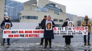 Almanya&#039;da kızı PKK tarafından kaçırılan anne eylemini sürdürüyor