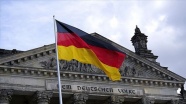 Almanya İçişleri Bakanlığı, camilerin korunması sorumluluğunu kendi üstünden attı
