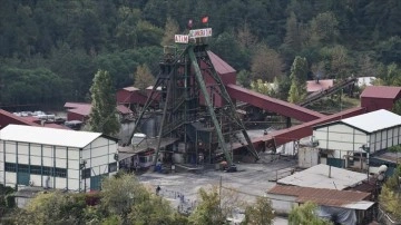 Amasra'daki maden ocağında yangının devam etmesi nedeniyle üçüncü baraj yapılıyor