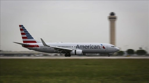 American Airlines, ABD'deki uçuşlarını teknik bir sorun nedeniyle kısa süreliğine durdurdu